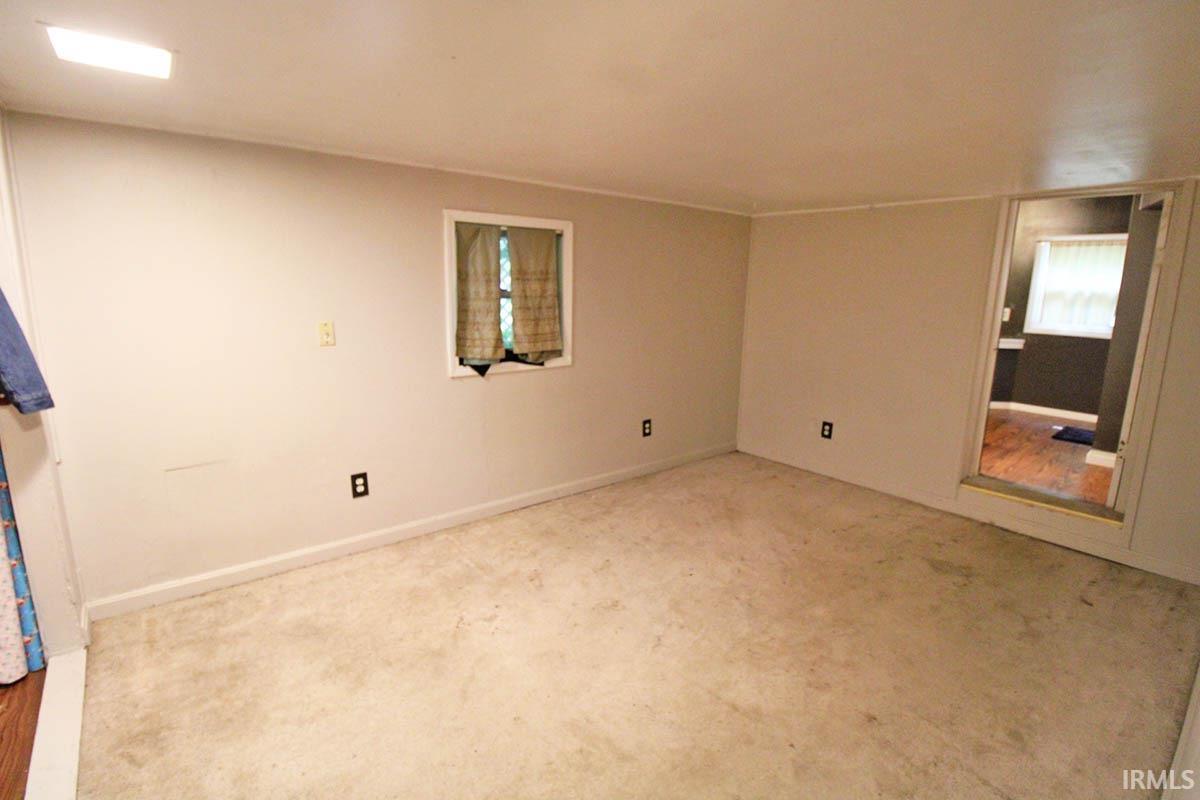 2624 Selzer Road Evansville, IN 47712 - Photo 8 of 13 Gallery Image 8