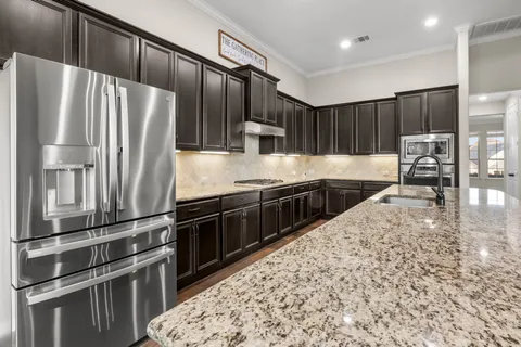 $999,000 | 4512 Diamante Drive, Spicewood, TX 78669