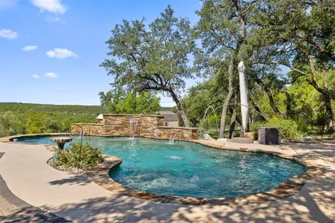 $1,099,000 | 4512 Diamante Drive, Spicewood, TX 78669