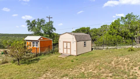 $1,099,000 | 4512 Diamante Drive, Spicewood, TX 78669