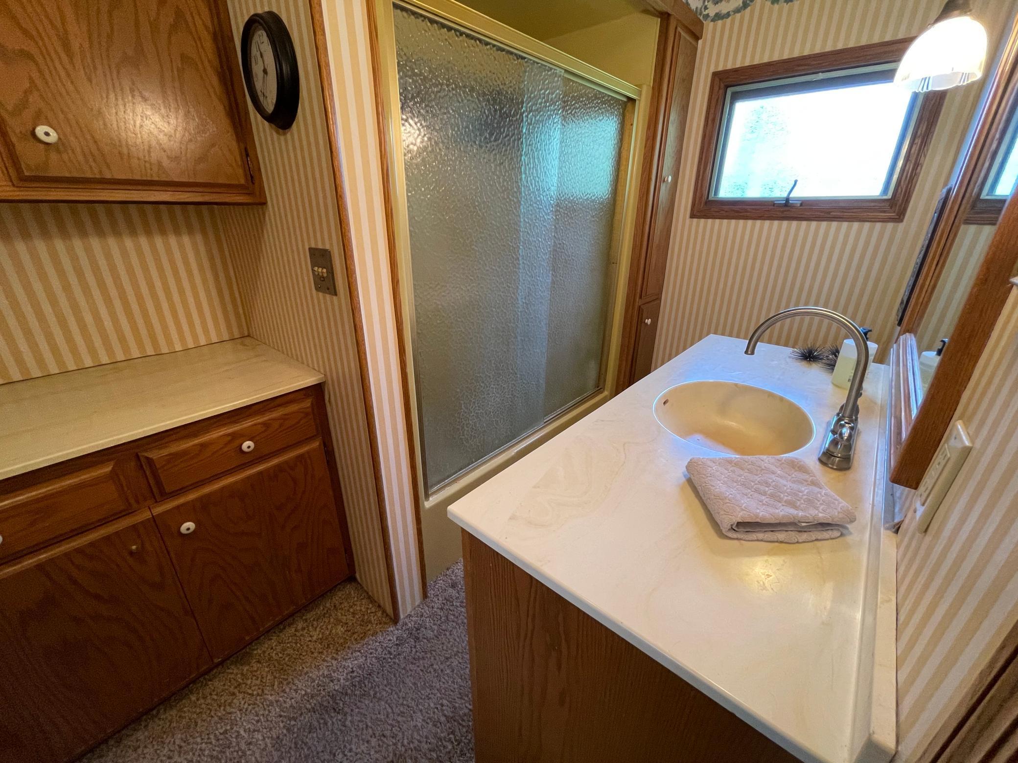 605 Park Street Jackson, MN 56143 - Photo 12 of 17