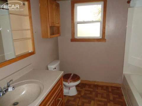 7100 West Frances Road Clio, MI 48420 - Photo 9 of 12 20453326-8.JPG