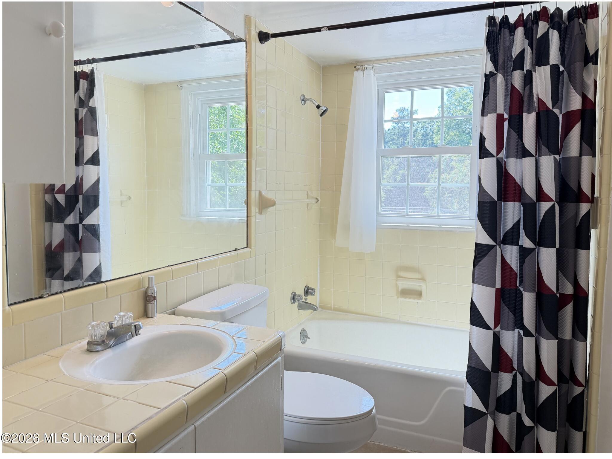 1640 Old Bay Springs Road Laurel, MS 39440 - Photo 29 of 38 Bath 3