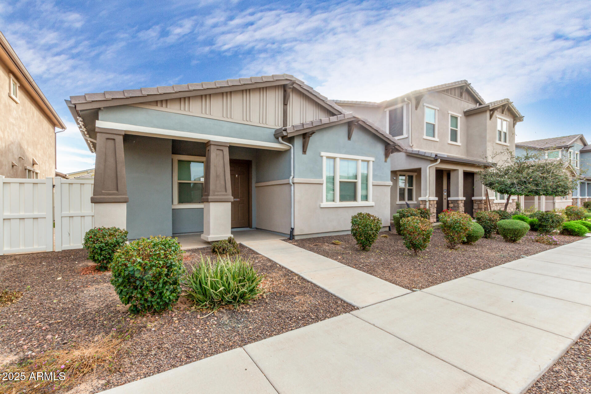 3868 East Robert Street Gilbert, AZ 85295 - Photo 3 of 46 03 - Robert