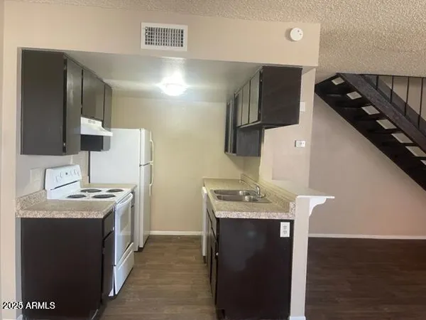 $165,000 | 2133 West Turney Avenue, Unit C88, Phoenix, AZ 85015