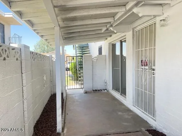 $165,000 | 2133 West Turney Avenue, Unit C88, Phoenix, AZ 85015