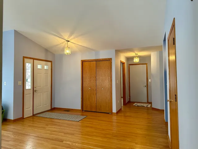 $394,900 | 11904 Somerset Road, Orland Park, IL 60467