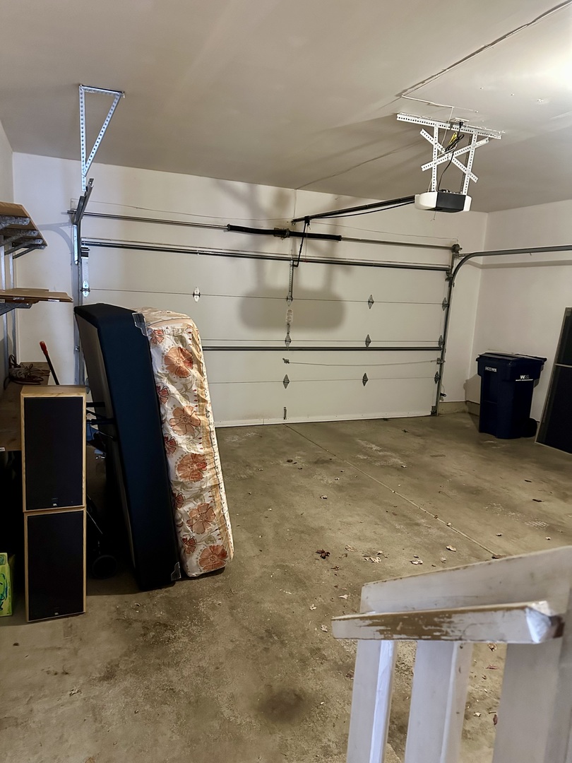 11904 Somerset Road Orland Park, IL 60467 - Photo 38 of 38 a view of a room with storage