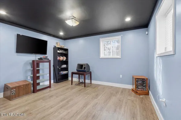 $649,900 | 4207 Fulton Drive, Knoxville, TN 37918