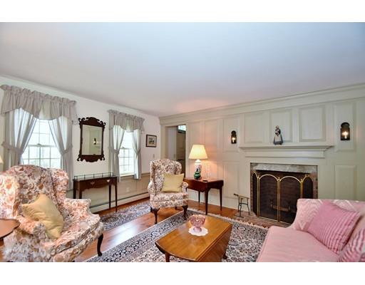 235 Sturbridge Road Brimfield, MA 01010 - Photo 11 of 30 Gallery Image 11