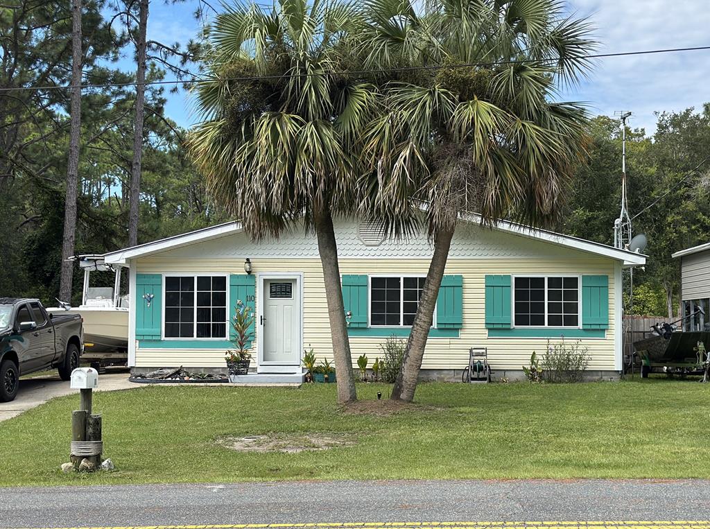 110 Franklin Street Carrabelle, FL 32322 - Photo 1 of 24