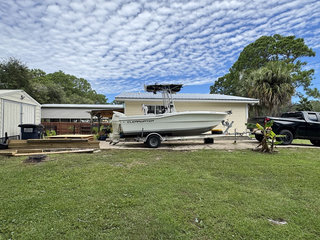 110 Franklin Street Carrabelle, FL 32322 - Photo 5 of 24