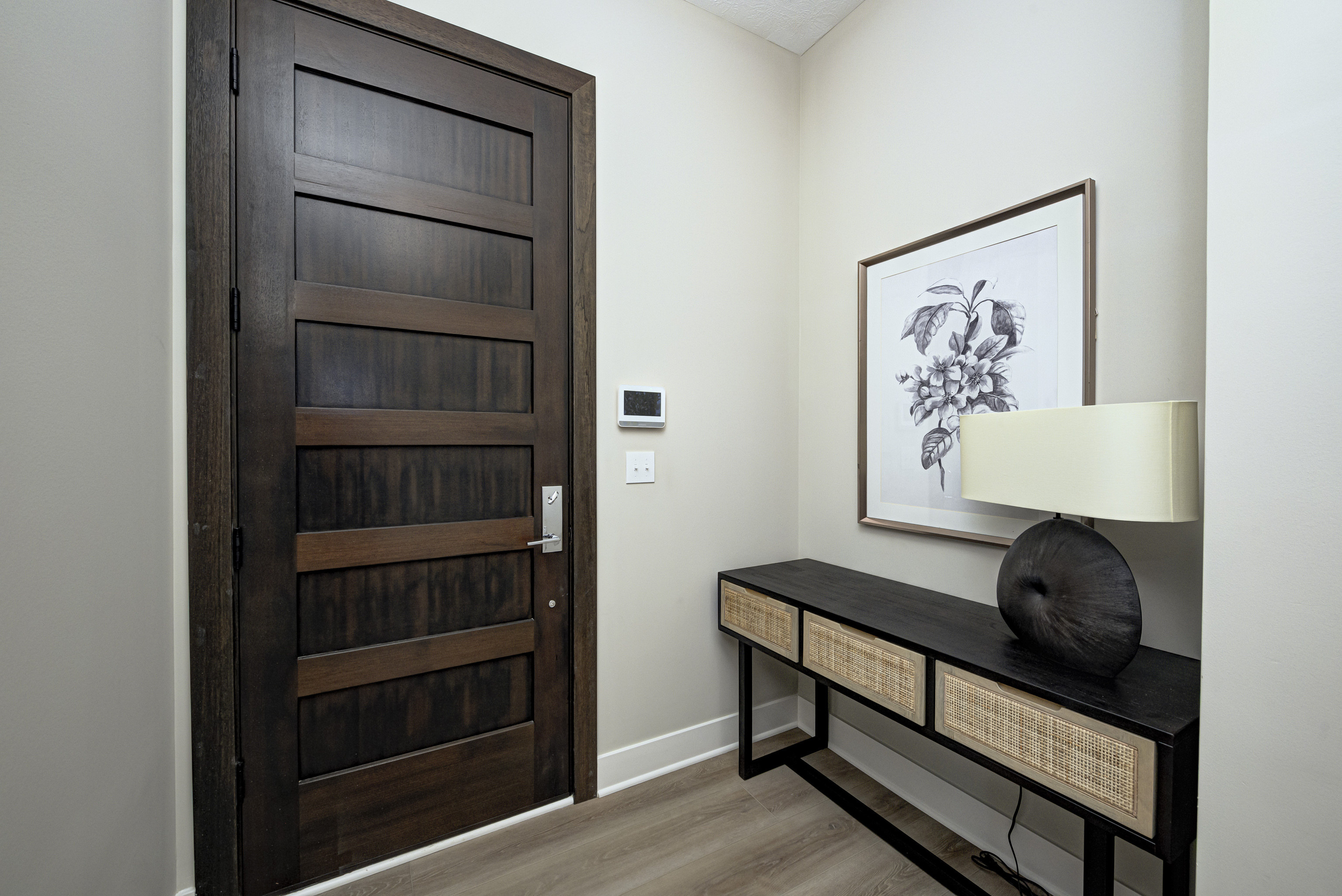 704 Pawnee Road, Unit 200 Carmel, IN 46032 - Photo 11 of 49 Gallery Image 11