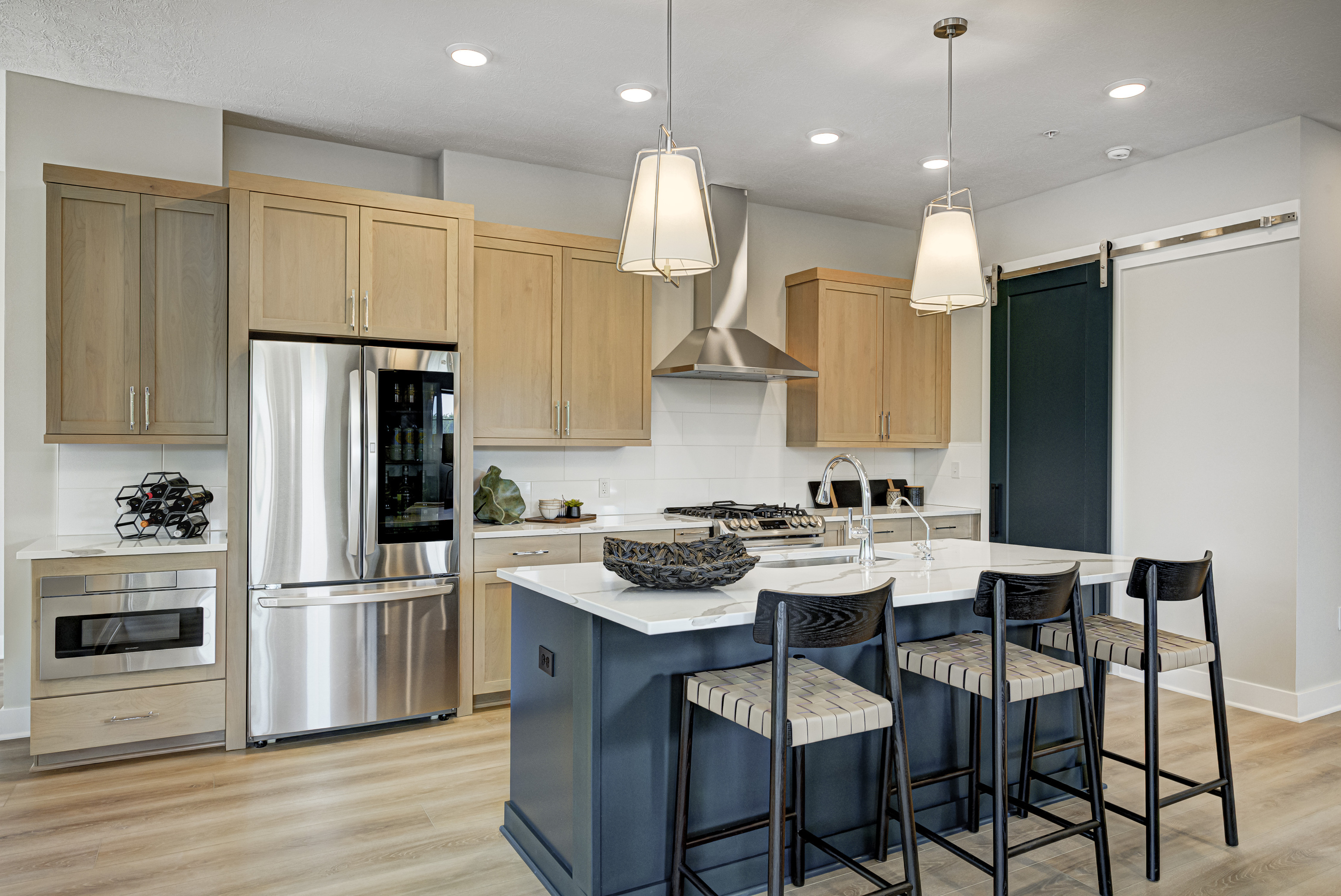 704 Pawnee Road, Unit 200 Carmel, IN 46032 - Photo 19 of 49 Gallery Image 19