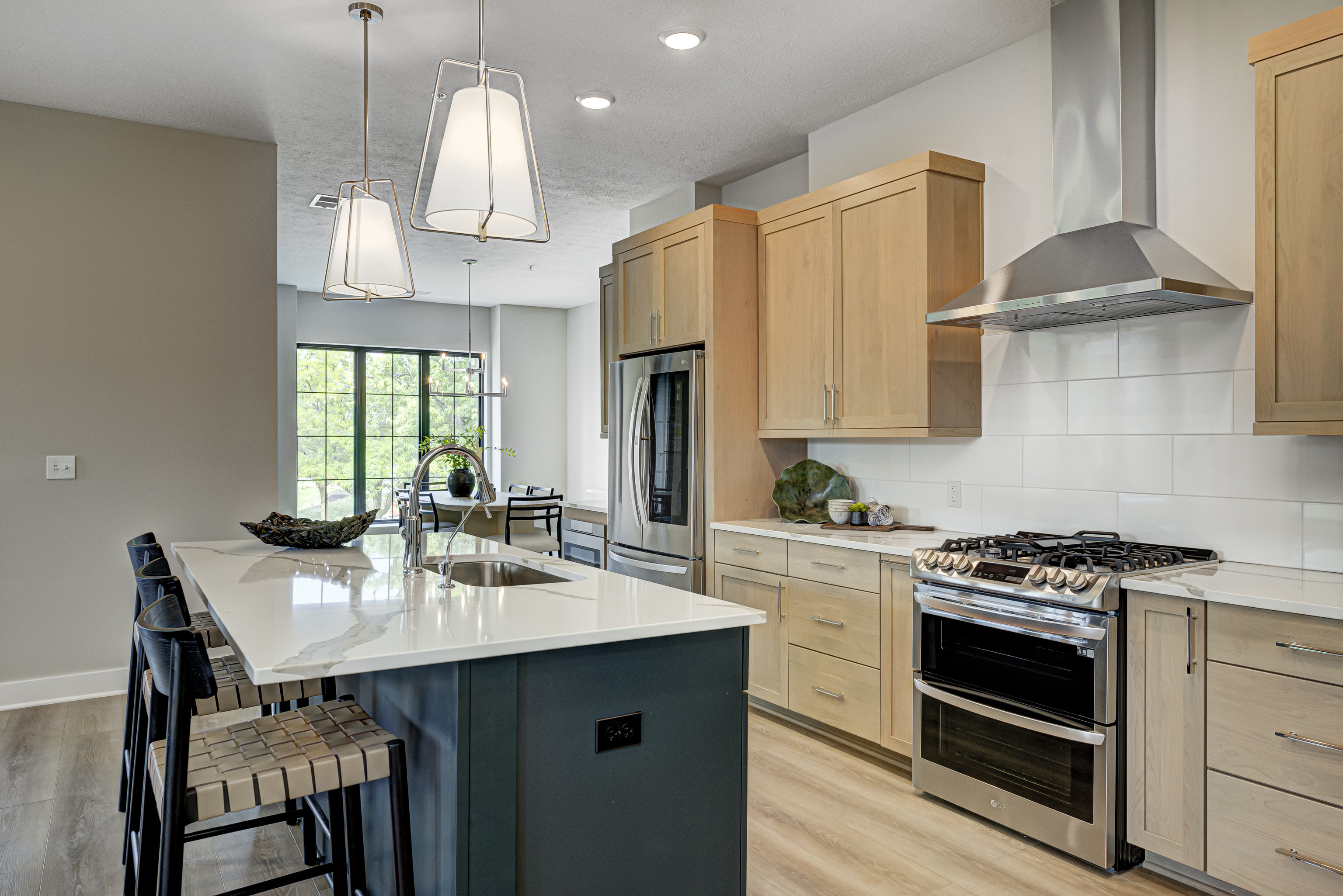 704 Pawnee Road, Unit 200 Carmel, IN 46032 - Photo 20 of 49 Gallery Image 20