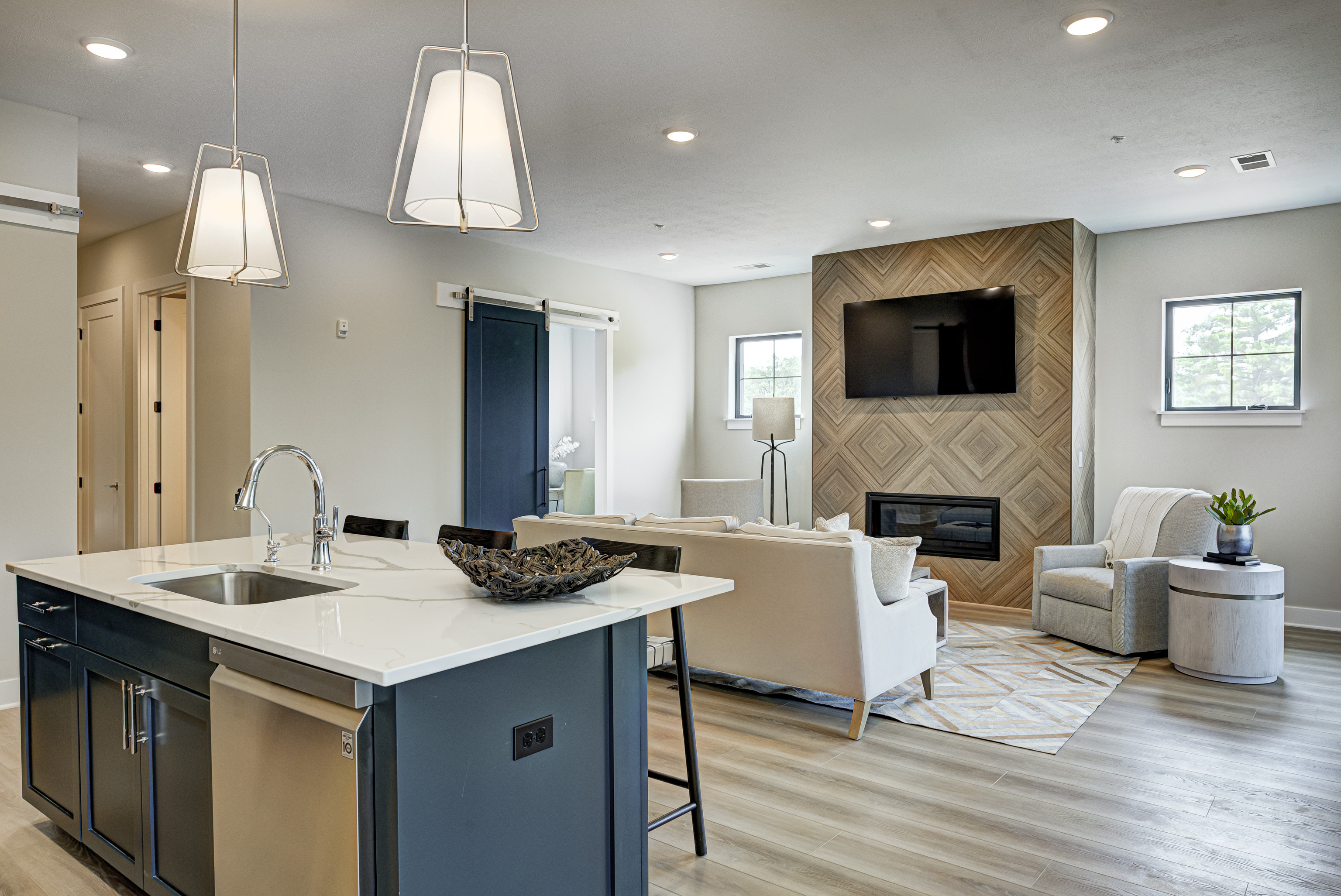 704 Pawnee Road, Unit 200 Carmel, IN 46032 - Photo 21 of 49 Gallery Image 21