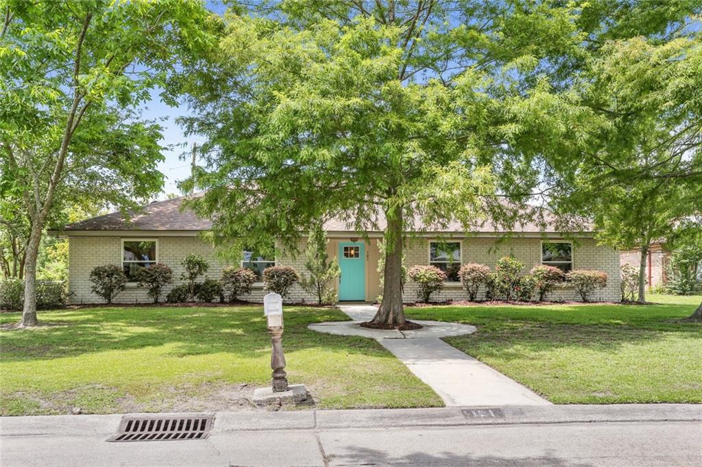 101 Devon Road Laplace, LA 70068 - Photo 2 of 22 Gallery Image 2