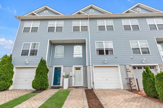 $665,000 | 142 South Franklin Street, Hempstead, NY 11550