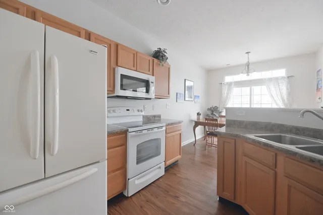 $299,900 | 10915 Perry Pear Drive, Zionsville, IN 46077