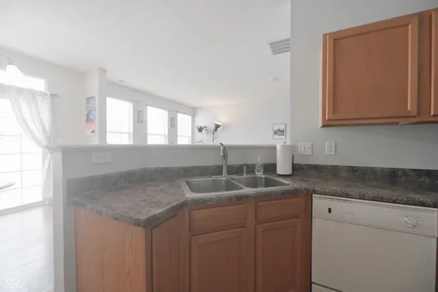 $299,900 | 10915 Perry Pear Drive, Zionsville, IN 46077