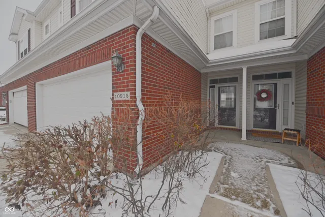 $299,900 | 10915 Perry Pear Drive, Zionsville, IN 46077