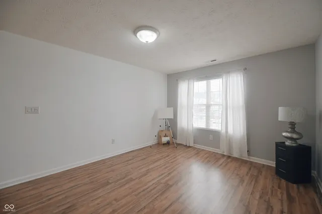 $299,900 | 10915 Perry Pear Drive, Zionsville, IN 46077