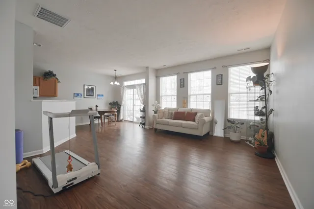 $299,900 | 10915 Perry Pear Drive, Zionsville, IN 46077