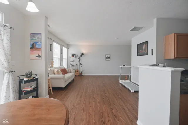 $299,900 | 10915 Perry Pear Drive, Zionsville, IN 46077