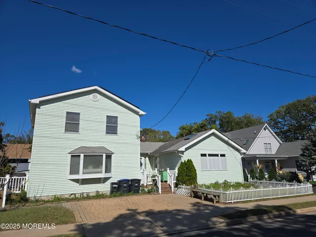 $695,000 | 1024 17th Avenue, Wall, NJ 07719