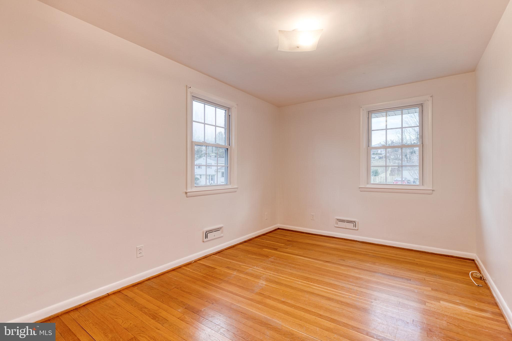 216 Fallsbrook Road Lutherville-Timonium, MD 21093 - Photo 27 of 38
