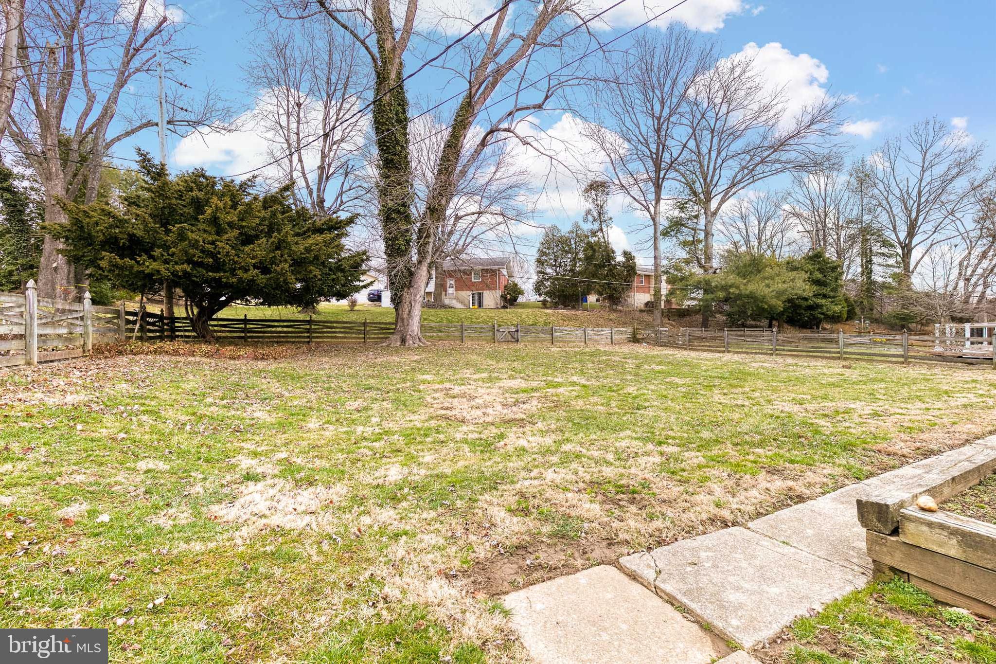 216 Fallsbrook Road Lutherville-Timonium, MD 21093 - Photo 36 of 38