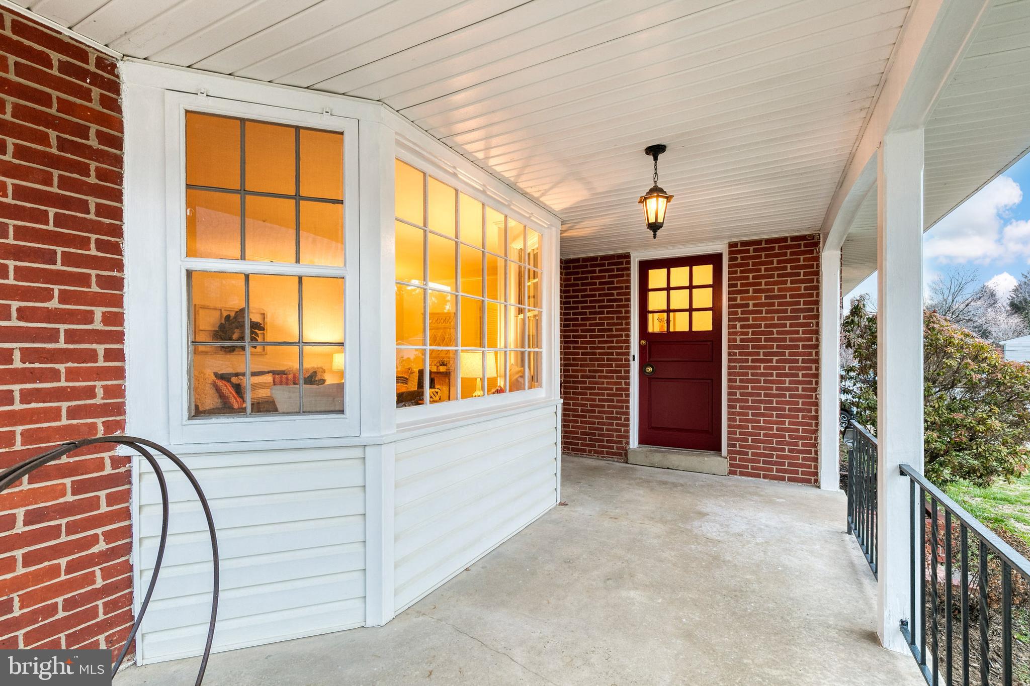 216 Fallsbrook Road Lutherville-Timonium, MD 21093 - Photo 6 of 38