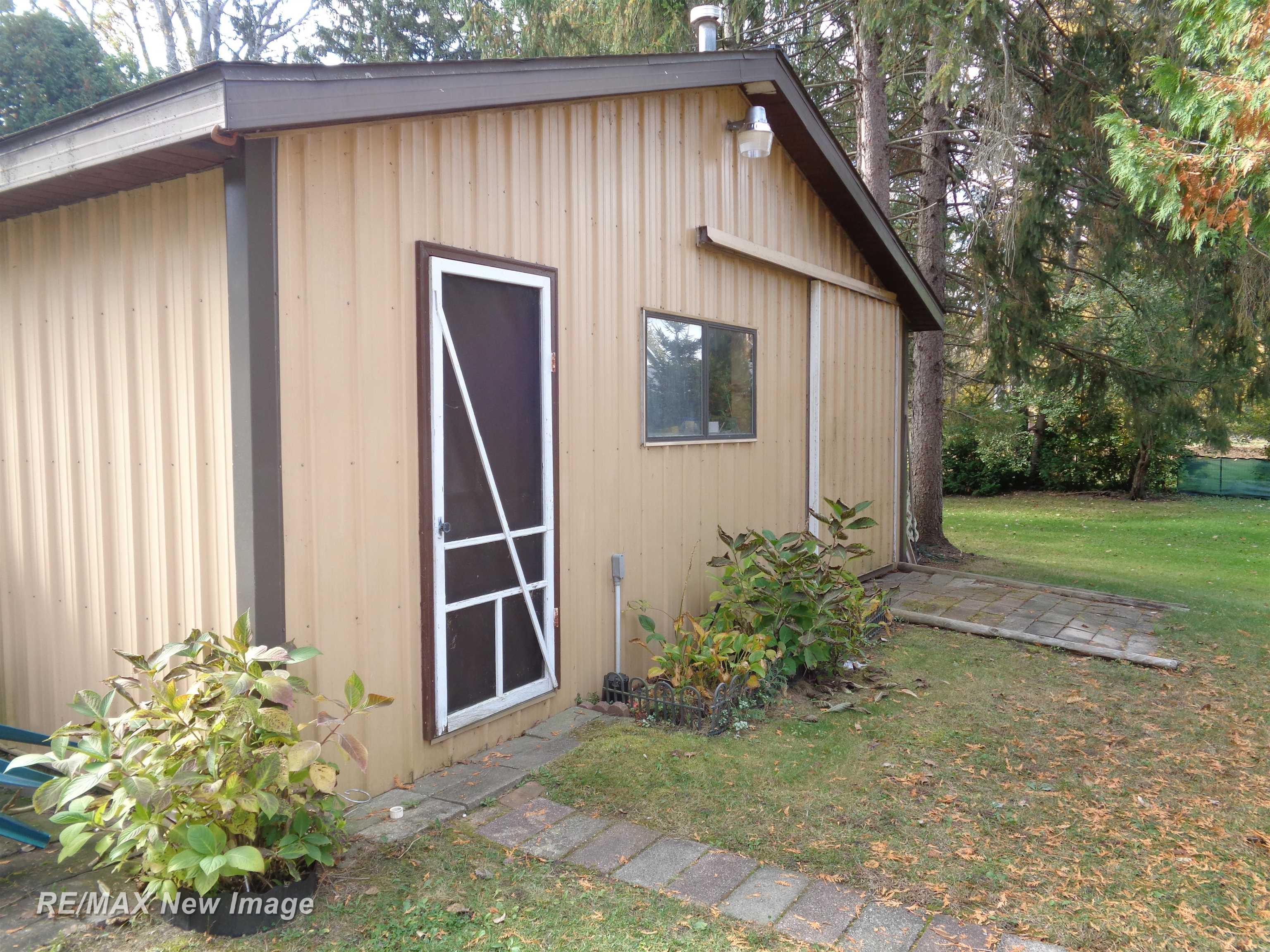 4740 South Washington Road Saginaw, MI 48601 - Photo 21 of 27 50159568-57513248-e35e-442b-b353-091456fe9997.JPG