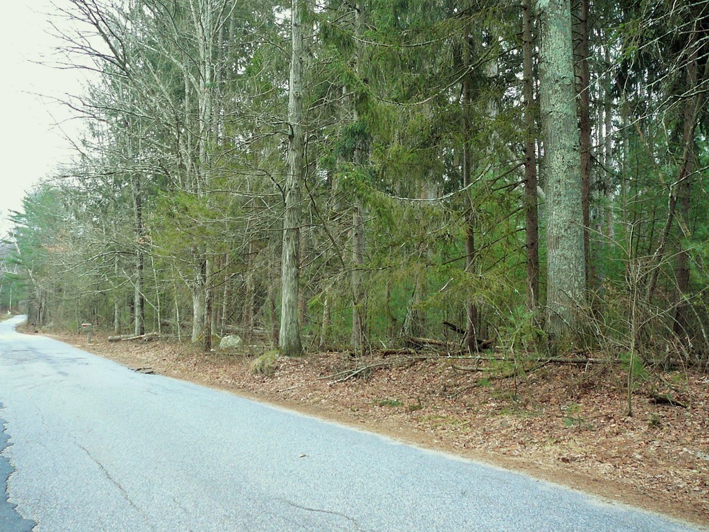 Lot B Robinson Road Palmer, MA 01069 - Photo 1 of 5 Gallery Image 1