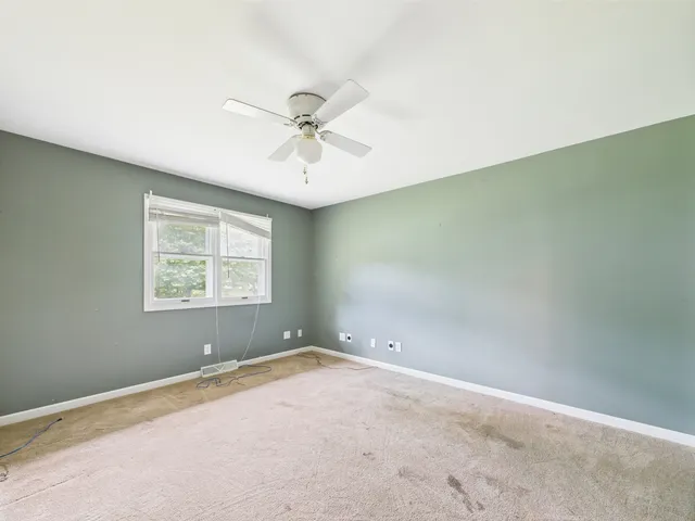 $320,000 | 2208 Fiesta Drive, Joliet, IL 60432