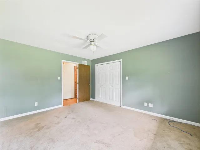 $320,000 | 2208 Fiesta Drive, Joliet, IL 60432