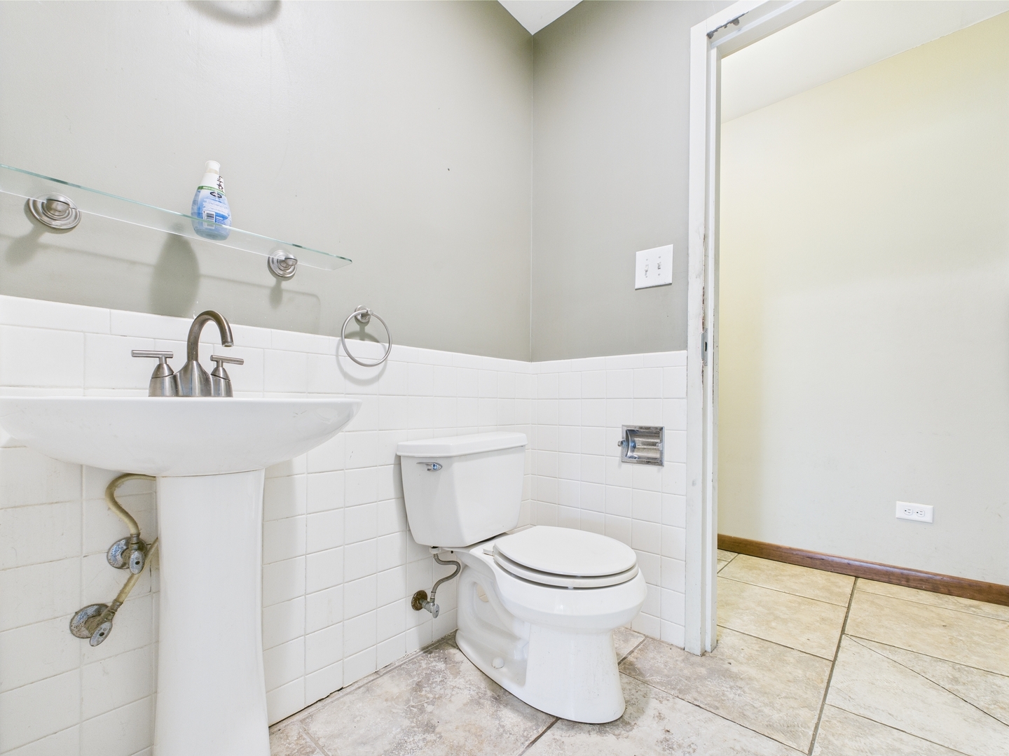 2208 Fiesta Drive Joliet, IL 60432 - Photo 19 of 27