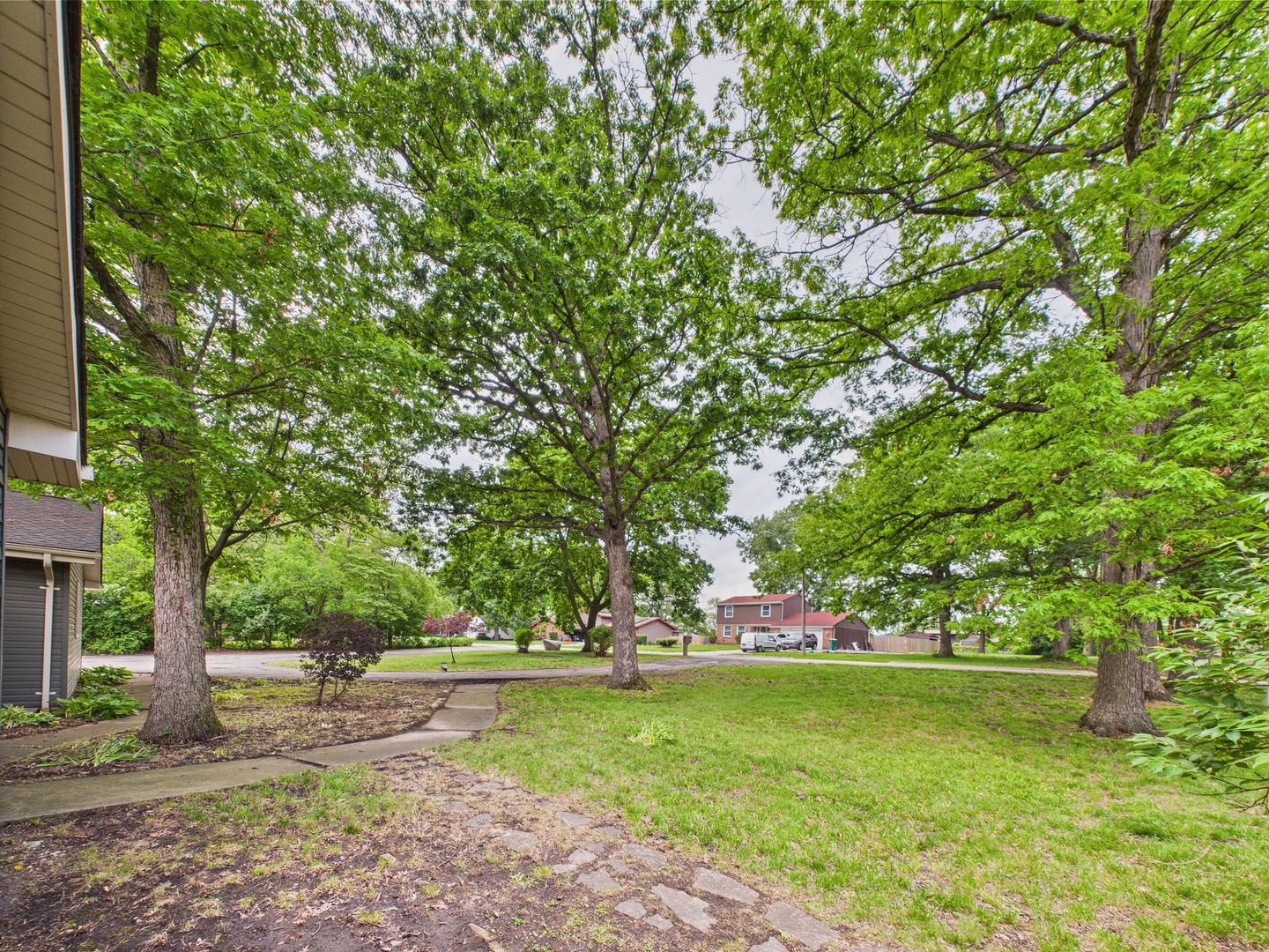 2208 Fiesta Drive Joliet, IL 60432 - Photo 24 of 27