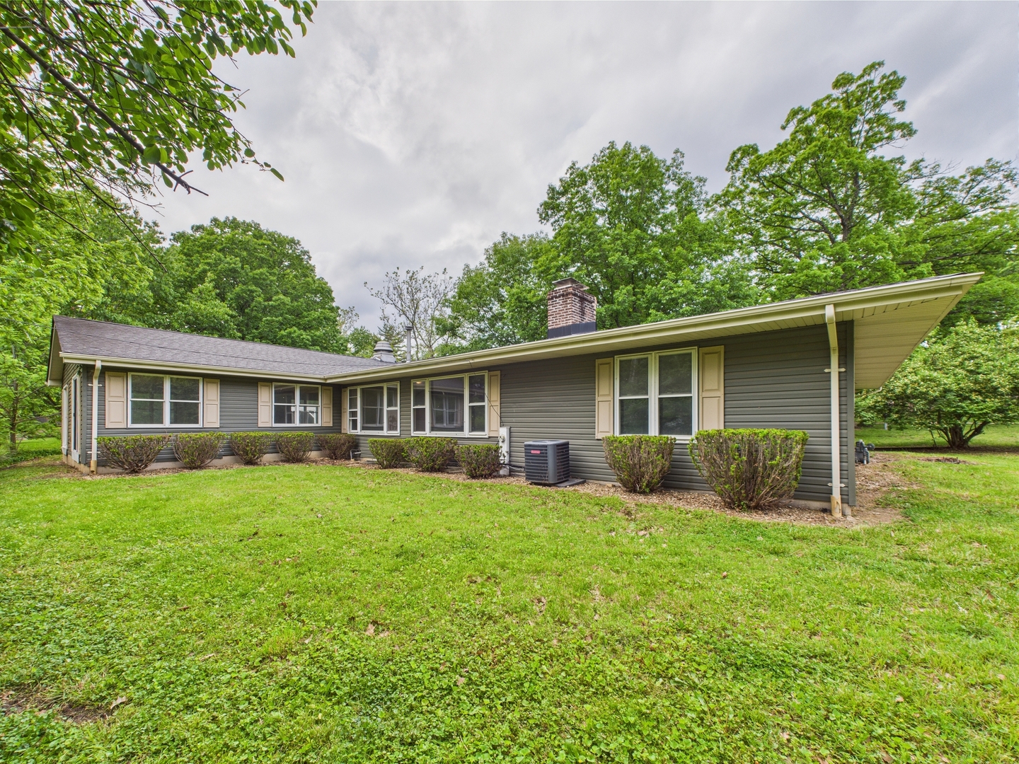 2208 Fiesta Drive Joliet, IL 60432 - Photo 27 of 27