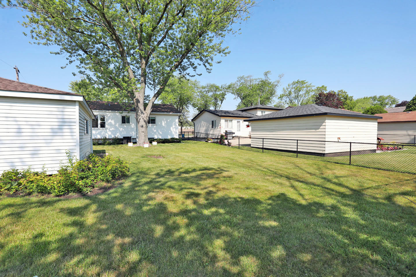 645 South Ardmore Avenue Addison, IL 60101 - Photo 28 of 28 a view of a house with a yard