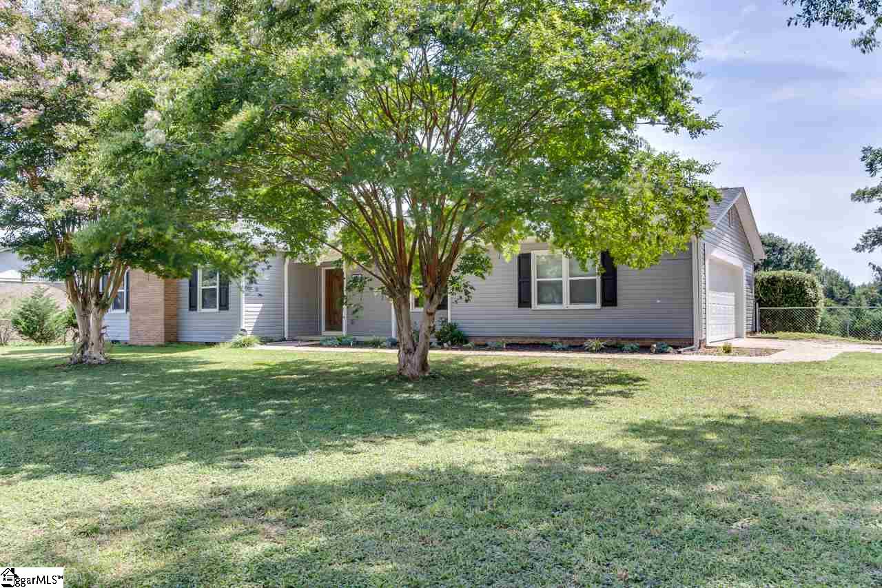 1598 River Road Piedmont, SC 29673 - Photo 3 of 36 Gallery Image 3