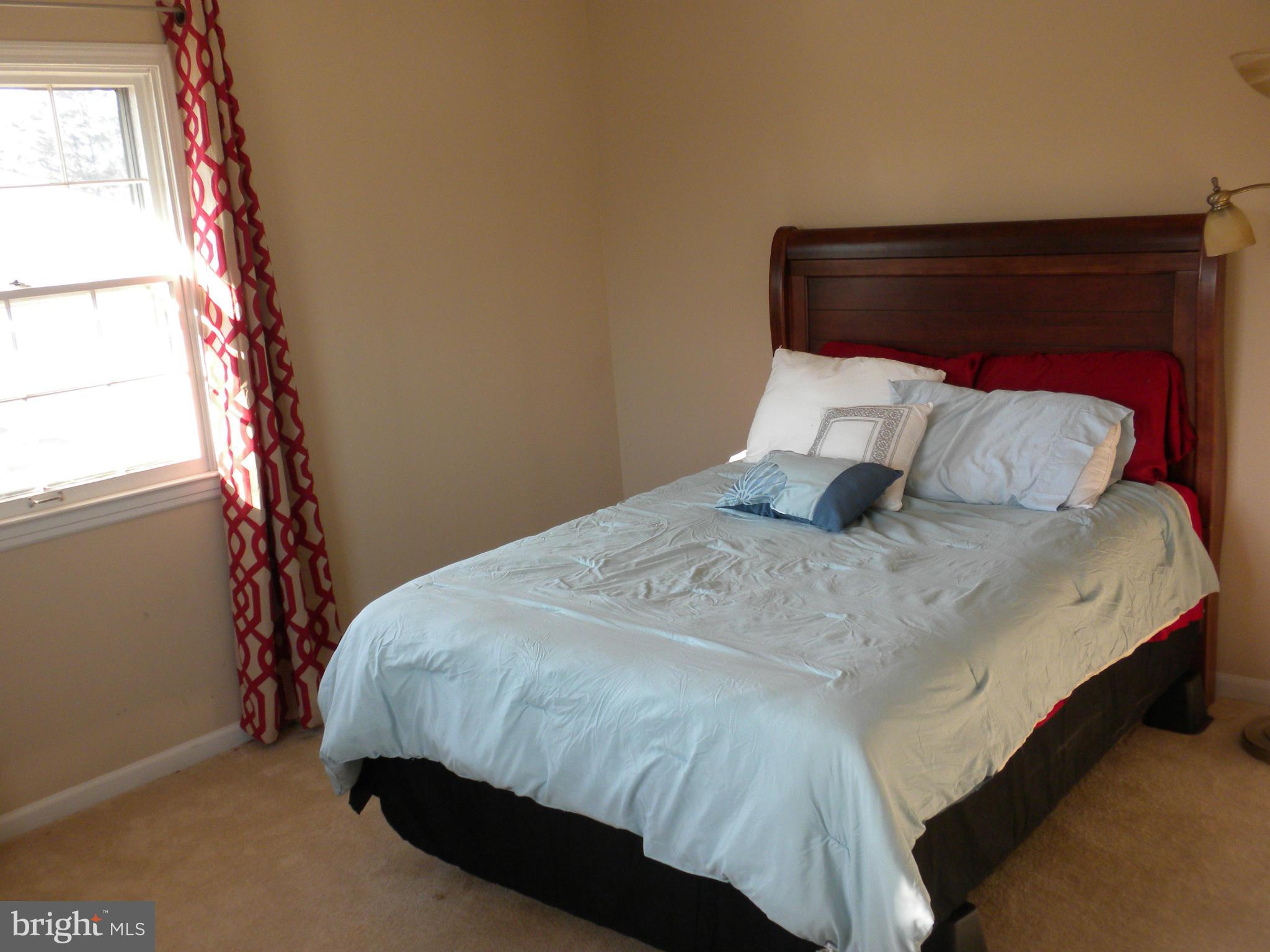 313 East Tazewell Road Sterling, VA 20164 - Photo 14 of 22 Bedroom