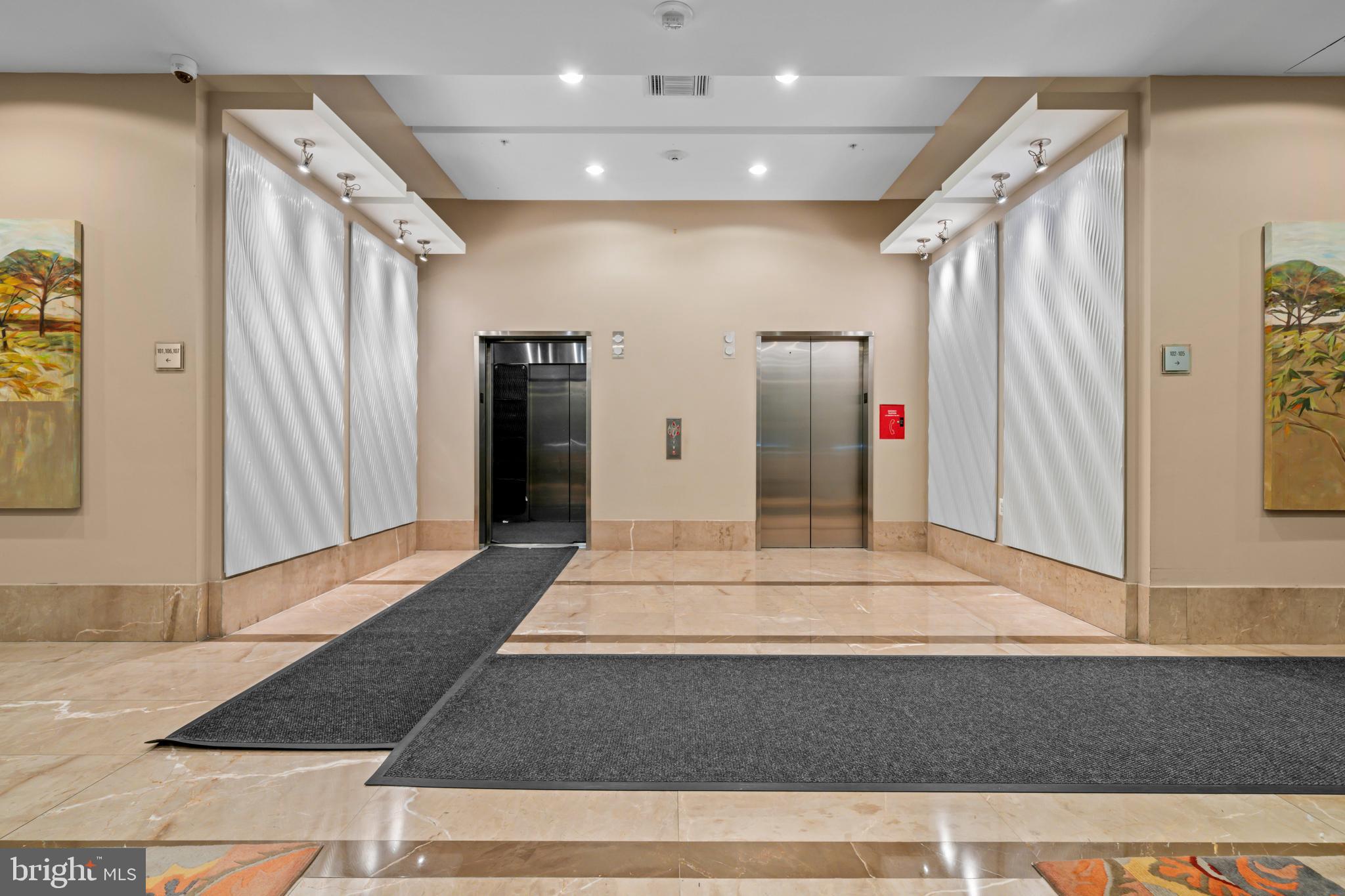 820 North Pollard Street, Unit 307 Arlington, VA 22203 - Photo 26 of 29 a view of entryway