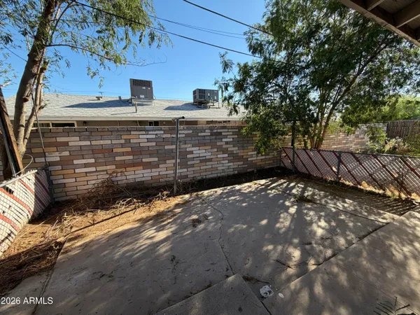 $1,000 | 1833 East Harvard Street, Unit 2, Phoenix, AZ 85006