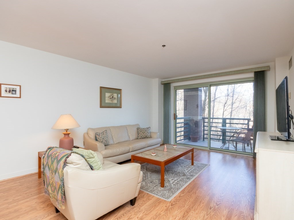 273 Cambridge Road, Unit 204 Woburn, MA 01801 - Photo 12 of 38 Gallery Image 12