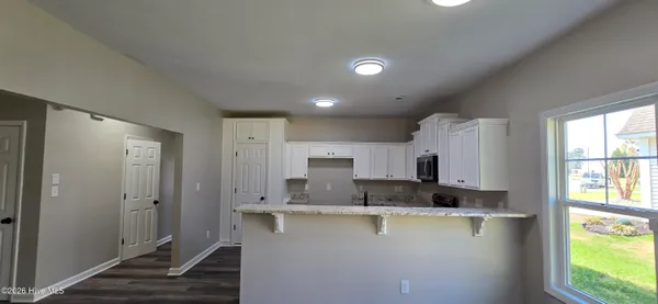 $369,000 | 3648 Thornbrook Drive, Greenville, NC 27834