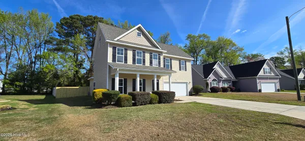 $369,000 | 3648 Thornbrook Drive, Greenville, NC 27834