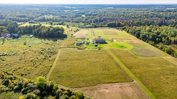 $450,000 | 1818 Sherwood Street, Grasston, MN 55030