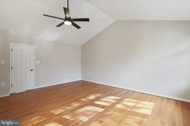 $3,500 | 401 Yorkshire Ridge Court, Purcellville, VA 20132