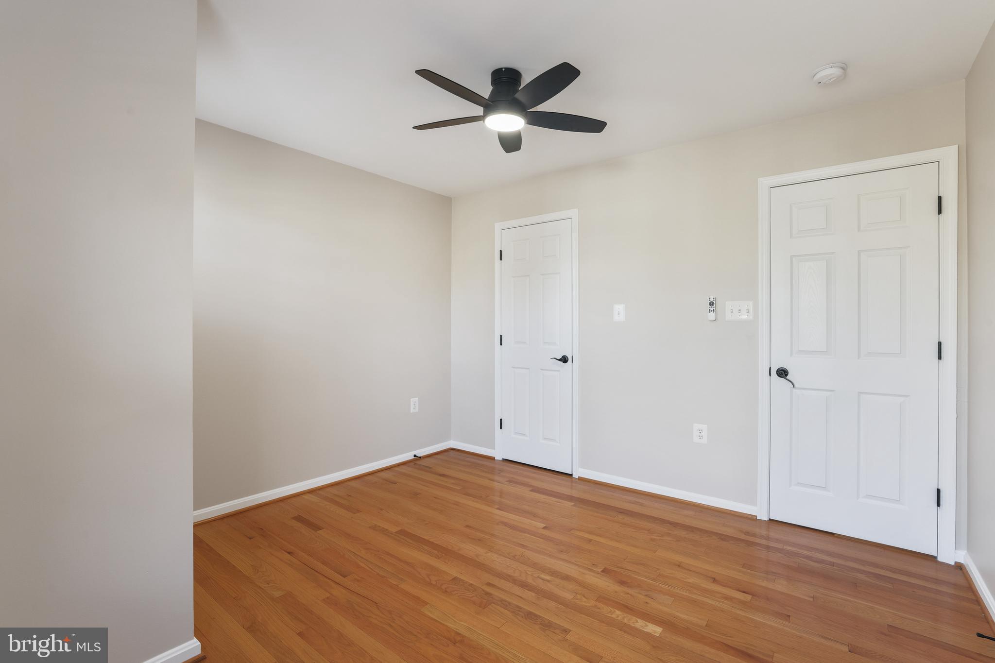 401 Yorkshire Ridge Court Purcellville, VA 20132 - Photo 34 of 64 a view of empty room with wooden floor